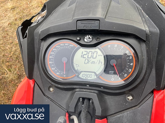 Ski-Doo Summit 600 etec 155” 2015 11 of 11