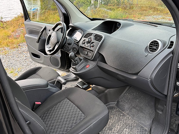 Renault Kangoo Express 7 of 11