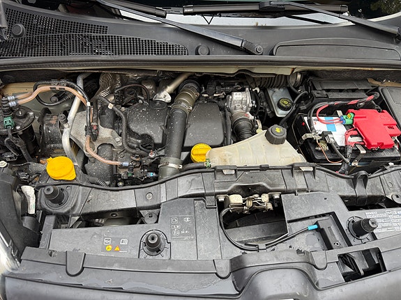 Renault Kangoo Express 9 of 11