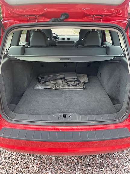 Volvo V50 7 of 8