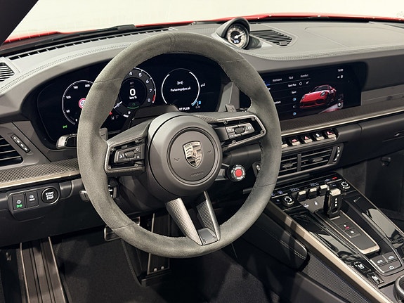 Porsche 911 Turbo S 30 of 30