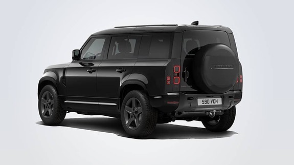 Land Rover Defender 110 3 of 7