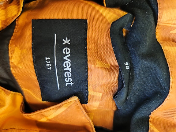 Product image 1 of 3
