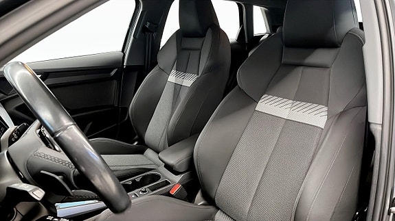 Audi A3 8 of 15