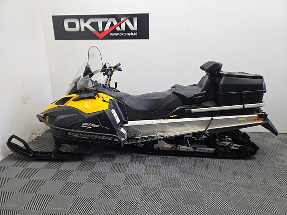 Ski-doo Skandic WT 550F 3 of 6