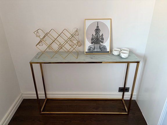 Product image 1 of 7