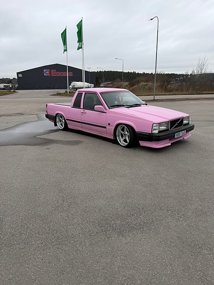 Volvo 740 3 of 3