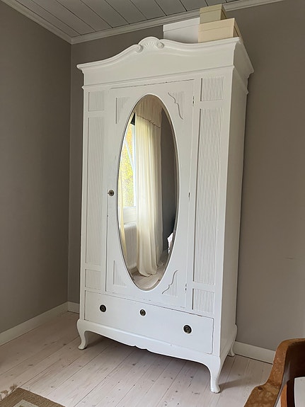 Product image 1 of 10