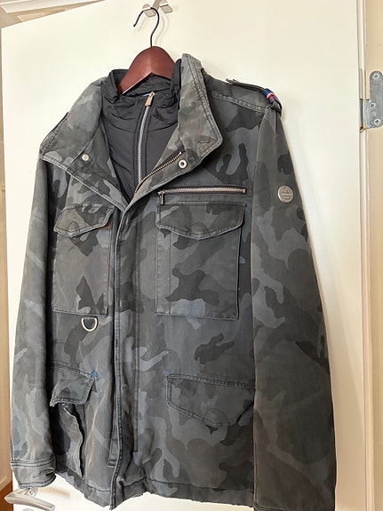 Product image 1 of 2