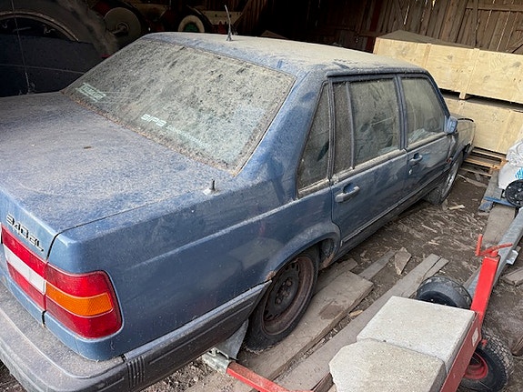 Volvo 940 11 of 12