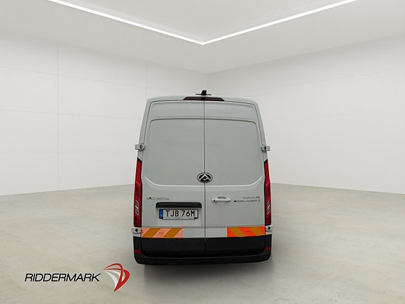 Maxus e-Deliver 9 8 of 30