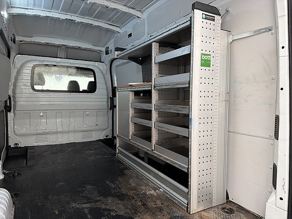 Maxus e-Deliver 9 13 of 30