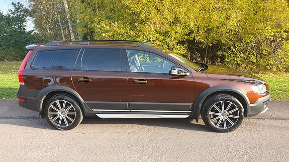 Volvo XC70 5 of 11