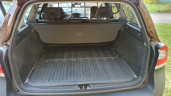 Volvo XC70 11 of 11