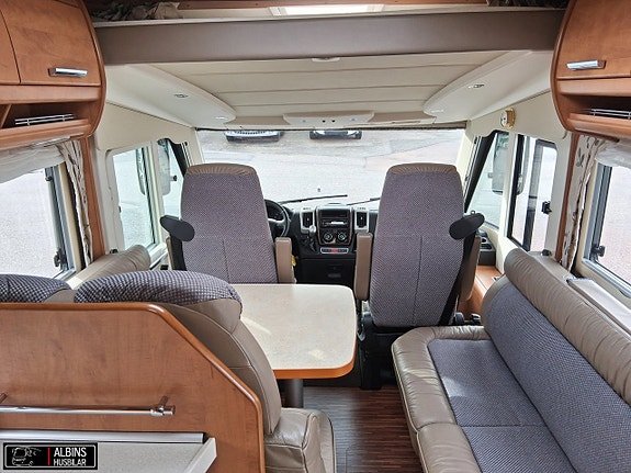 Carthago Chic C-Line I 5.8 XL Q / Automat / Kamkedja 4 of 21