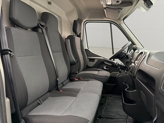 Renault Master 26 of 30