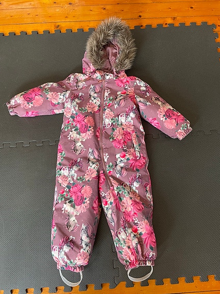 Product image 1 of 8