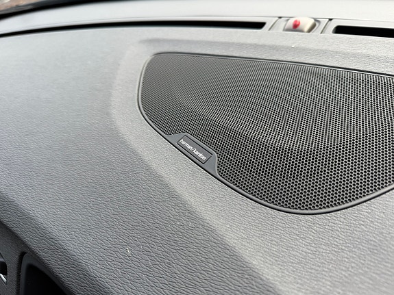Volvo S60 9 of 9