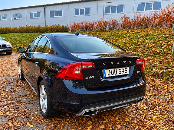 Volvo S60 4 of 9