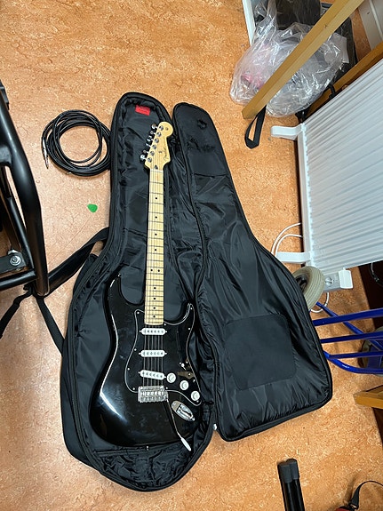 Mexikans fender stratocaster helsvart