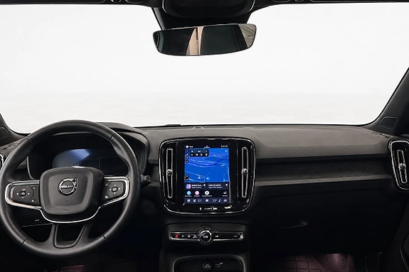 Volvo EX40 9 of 20