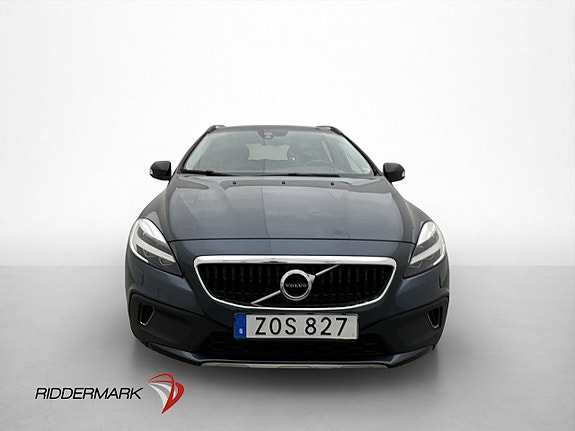 Volvo V40 Cross Country 2 of 30