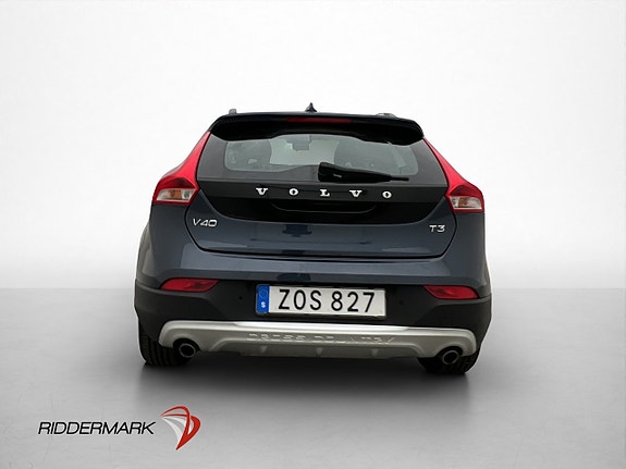 Volvo V40 Cross Country 6 of 30