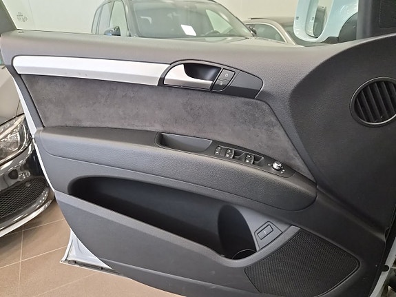 Audi Q7 19 of 24