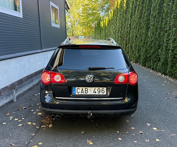 Volkswagen Passat 4 of 6