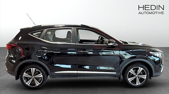 MG ZS EV 6 of 10
