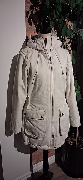 Product image 1 of 8