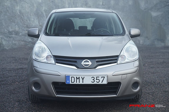 Nissan Note 3 of 13