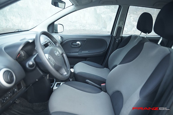 Nissan Note 10 of 13