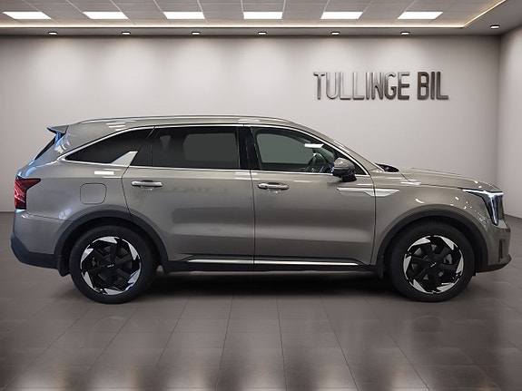 Kia Sorento 6 of 28