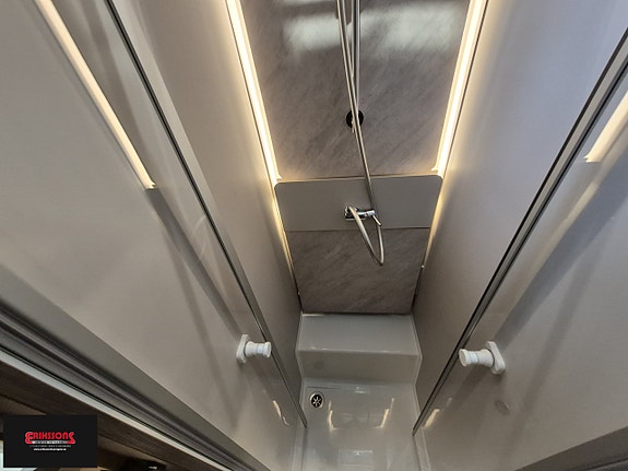 Adria Coral SUPREME 670 SL *Automat *AldeDiesel 7 of 9
