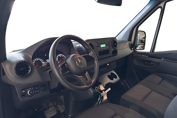 Mercedes-Benz eSprinter 312 7 of 18
