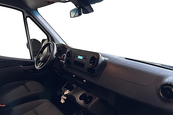 Mercedes-Benz eSprinter 312 9 of 18