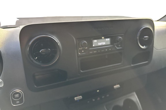 Mercedes-Benz eSprinter 312 17 of 18
