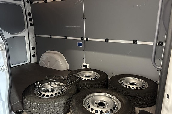 Mercedes-Benz eSprinter 312 11 of 18
