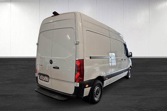 Mercedes-Benz eSprinter 312 4 of 18