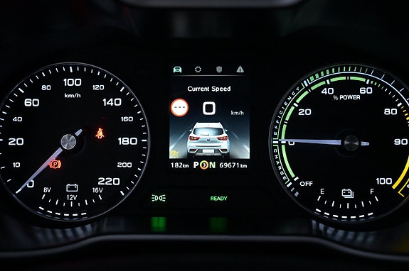 MG ZS 8 of 27