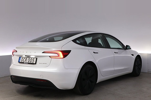 Tesla Model 3 5 of 27