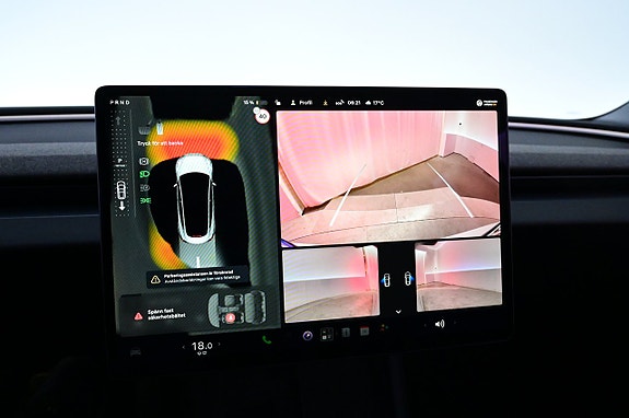 Tesla Model 3 17 of 27