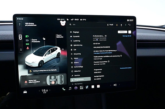 Tesla Model 3 13 of 27