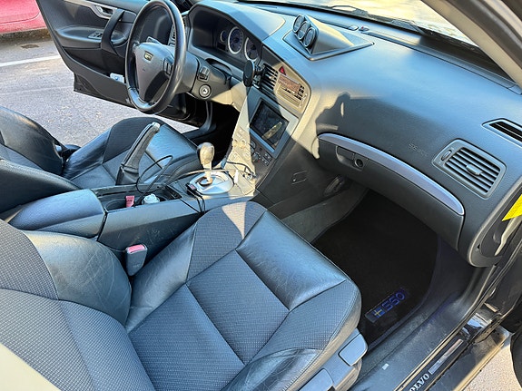 Volvo S60 3 of 4
