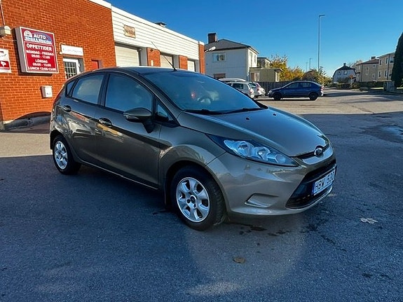 Ford Fiesta 5 of 9