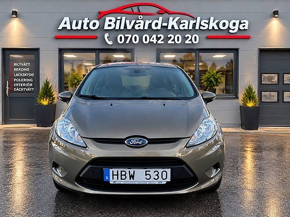 Ford Fiesta 2 of 9