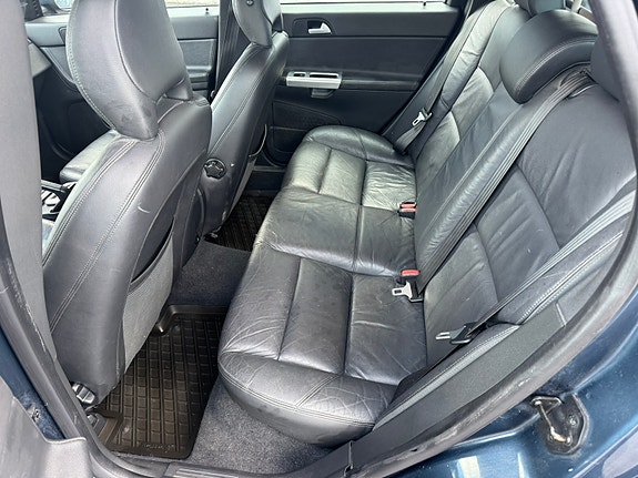 Volvo V50 7 of 7