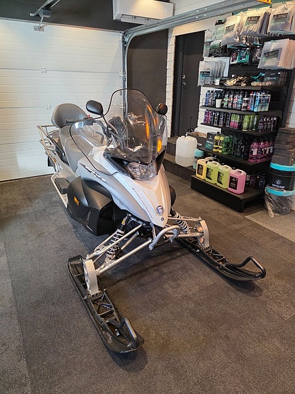 Yamaha Venture lite ENDAST 69MIL 567:- i månaden 4 of 11