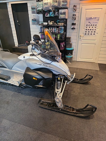 Yamaha Venture lite ENDAST 69MIL 567:- i månaden 5 of 11